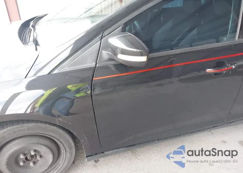 2014 Ford Focus Se из США, поврежденный, VIN 1FADP3F24EL381113